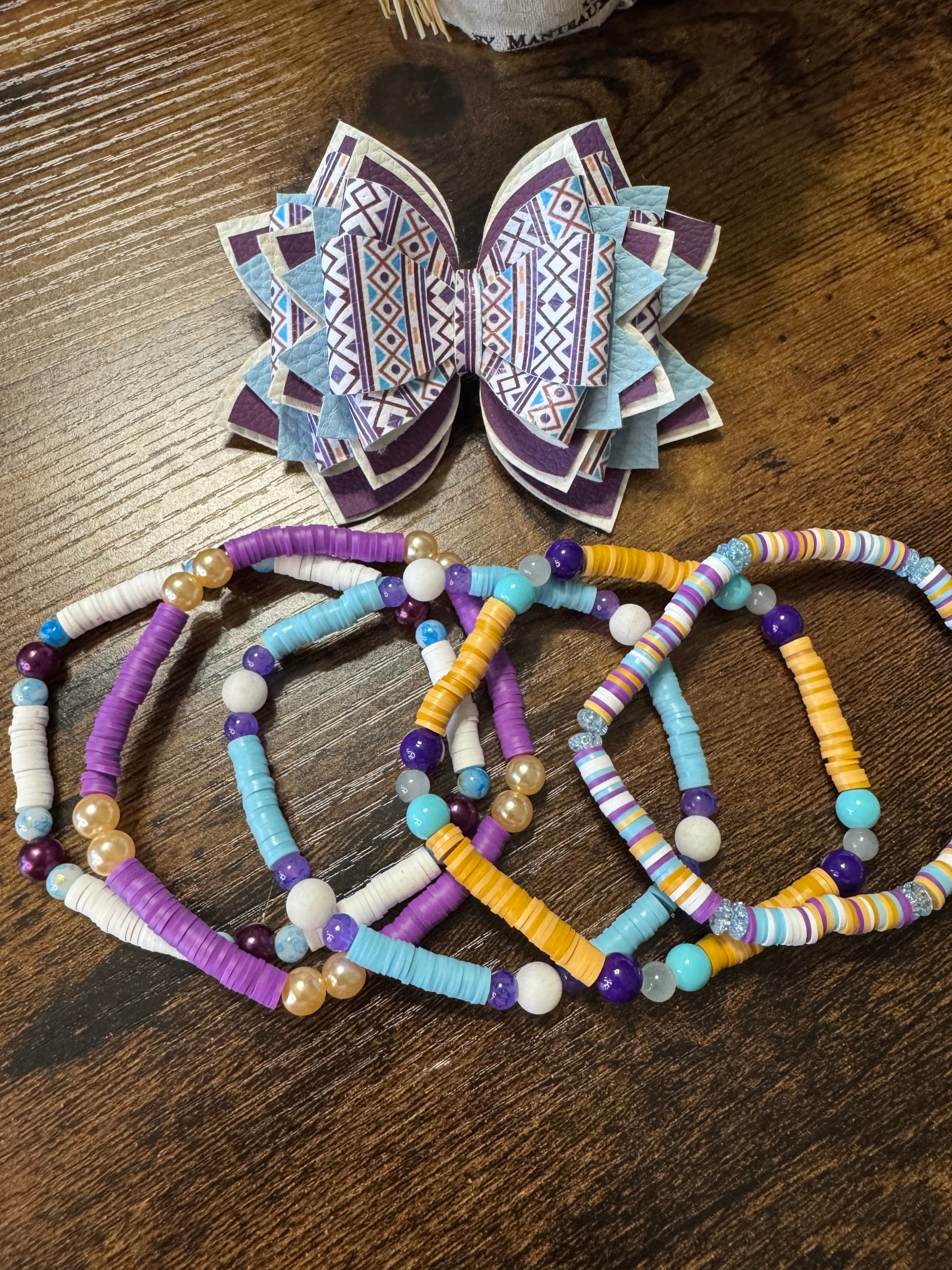 Little blue, purple, white patterned Stanley, Tumbler Bow and boot bracelet set