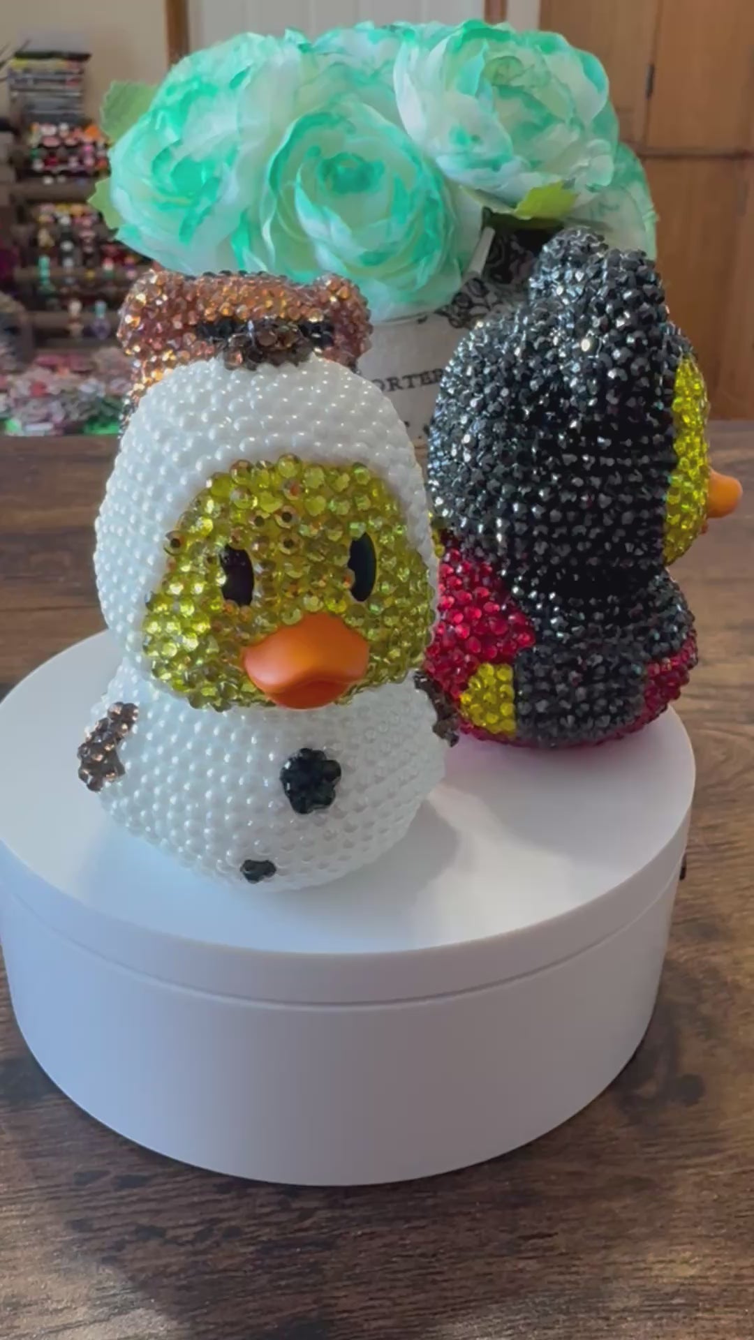 Disney Mickey Mouse bling bedazzled rhinestone duck